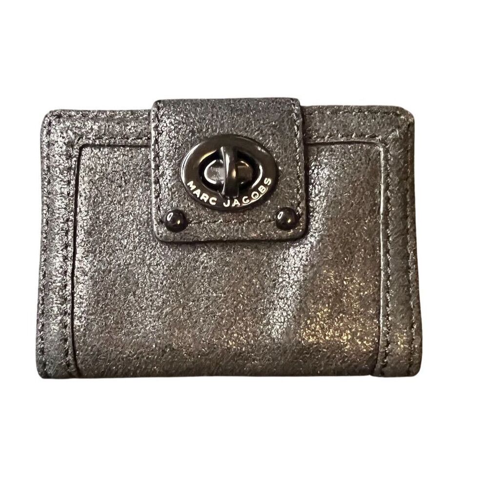 Marc by Marc Jacobs Women's Black Metallic Bifold Wallet Credit Card Slots EUC